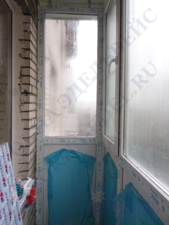 Фото 04. Остекление балкона и лоджии от пола до потолка в Санкт-Петербурге. Фото. Цена.